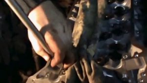 Мерседес Гелендваген  М104 3,2л замена ГБЦ, клапанов, поршня, цепи ГРМ и ремонт дроссельной заслонк