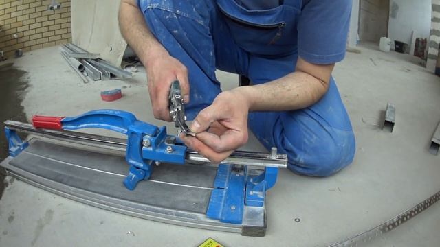 Режущий ролик с подшипником для плиткореза Зубр эксперт. смотреть онлайн