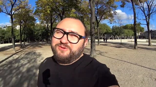 VLOG - Пикник у Эйфелевой башни. Дом инвалидов. Покупка сувениров.