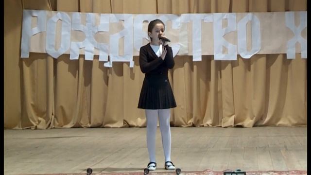 с.Конгаз, 2016. Песня "Дедушка и бабушка". Поет Анастасия Чебанова смотреть онлайн