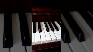 Со вьюном я хожу .......на форте пиано