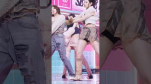 [K-Fancam] 트와이스 사나 직캠 'SET ME FREE' (TWICE SANA Fancam) @MusicBank 230317