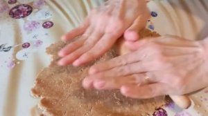 Вкусный песочный пирог с творогом. Можно приготовить с мукой в/с и с цельнозерновой.