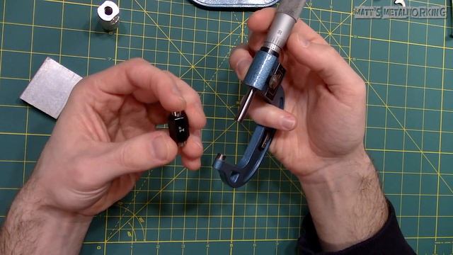 How to Use and Read a Mechanical Digital Micrometer