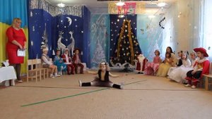 Танец обезьянки в детском саду.