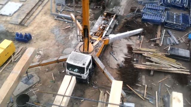 Московский проспект строю-бетононасос 52 метра смотреть онлайн