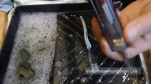 Cleaning Swiss Army Knife - Victorinox Huntsman Lite