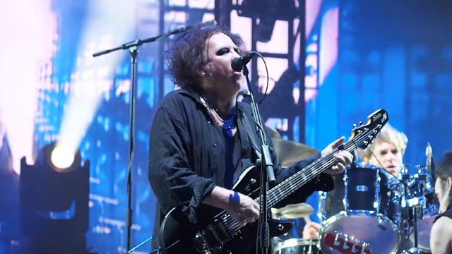 The Cure - Boys Don't Cry @Moscow (03-08-2019) смотреть онлайн