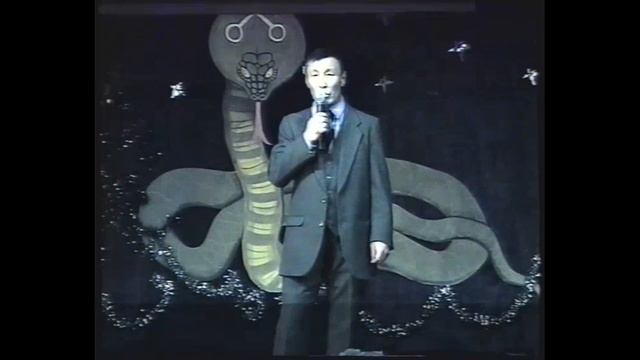 2001 с. Вячеслав Макаров