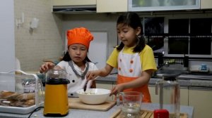 как сделать соленый попкорн дома и очень быстро. Перекус. Развлечение на кухне