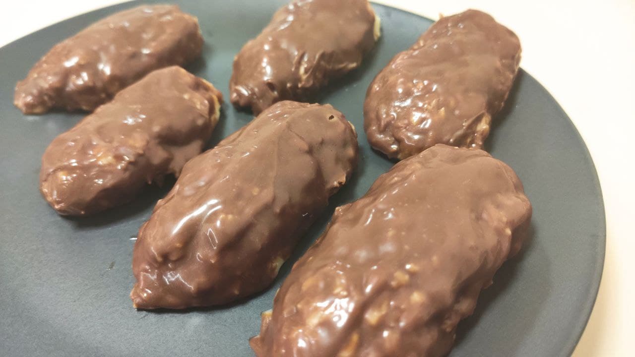 Конфеты "Баунти" в домашних условиях. Кокосово-шоколадный десерт смотреть онлайн