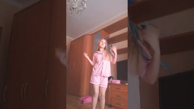 #tiktok #всехлюблю #рек #восемьши #папа #дача #семьянаотдыхе #танец #рекомендации