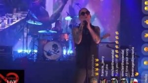 Would: Alice In Chains Cover by Dave Navarro, Corey Taylor, Chris Chaney, and Taylor Hawkins