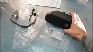 Skoda Yeti 1,8-CDAB замена адсорбера, и клапана адсорбера. Чистка дроссельной заслонки .