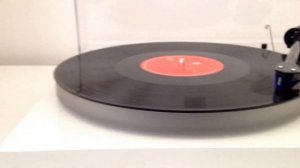 Yamaha A-S2000 - PMC Twenty 22 - Pro-Ject Esprit - Ortofon 2M Blue