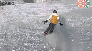 "Самолет с палками сзади" упражнение по горным лыжам