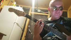 Танцуй Россия и плачь Европа ...(  на гитаре )