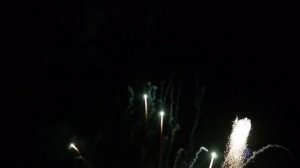 Рисование в средней группе "Праздничный салют"