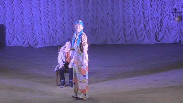 Kids Channel. К нам приехал цирк! Инга первый раз в цирке смотреть онлайн