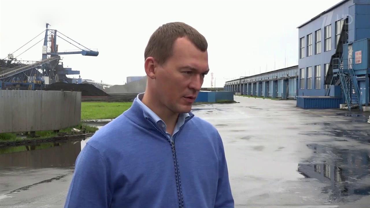 Временно исполняющий обязанности губернатора Хабар... отправился в первую рабочую поездку по региону