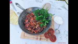 Жарим рыжики! Готовим вкусные ГРИБЫ! Домашняя КУХНЯ! Готовим на ПРИРОДЕ! Fried ginger mushrooms