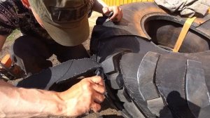 Что испорчено, не испортить. Обдираю колесо от сельхоз телеги для вездехода.