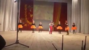 Танец  Веселые нотки