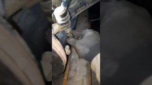 как снять рулевой наконечник.