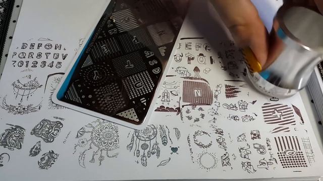 Стильные новинки для стемпинга от NICOLE DIARY смотреть онлайн