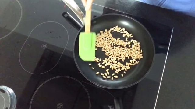 Быстрый пирог из слоёного теста с помидорами ? Тарт с помидорами ? Пирог с помидорами смотреть онлайн