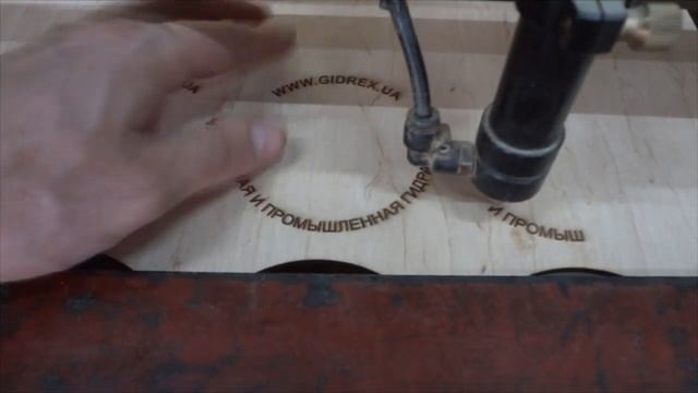 Двухслойная подставка под чашку из фанеры смотреть онлайн