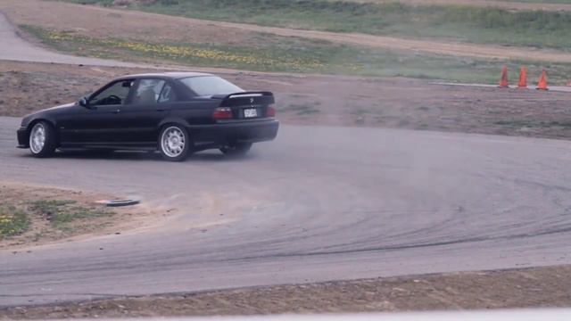 Paul Oakenfold.Ready Steady Go - смотреть видео онлайн от «Тайны знаменитостей: закулисничо-мировым» в хорошем качестве, опубликованное 12 июля 2024 года в 2:43:28 00:04:17.