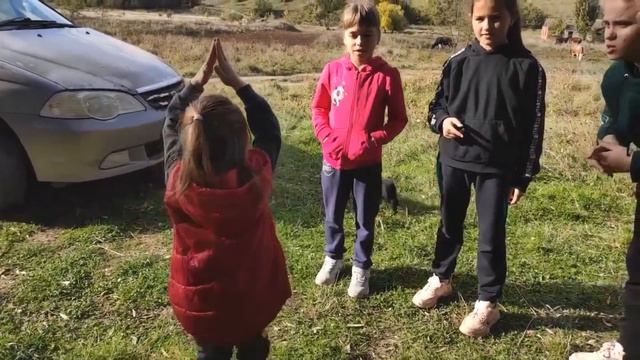 Пикник на реке Кубань. Насмеюсь, что буду плакать . Прибираю во второй веранде. 10.10.21. смотреть онлайн