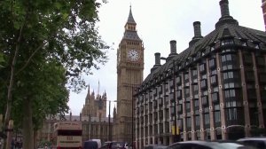 Британский парламент отверг сценарий жесткого выхода из ЕС
