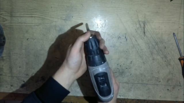 Как в одно движение снять патрон с шуруповерта. смотреть онлайн