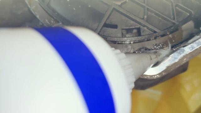 Как смазать актуатор Smart ForTwo? Смазка актуатора Смарт 451 [ENG Sub] смотреть онлайн