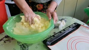 Как легко и просто приготовить Сливочное масло из коровьих сливок. Без добавок и консервантов.