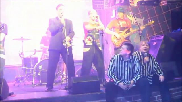 "Дурацкий баттл" Манго-Манго vs ДЛШ-ДЛШ. 15 ноября 2013 года. смотреть онлайн