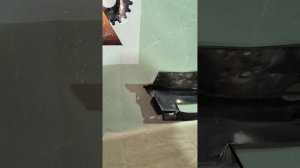 32992 Крепление решетки радиатора Renault Duster 2010-