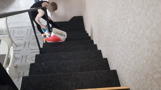 Очень быстрая уборка всего двухэтажного дома  #мотивациянауборку #порядоквдоме #уборка