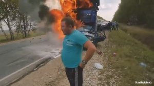 СГОРЕЛ ЗАЖИВО В ДТП! 2015