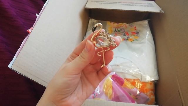 Распаковка ? Avon 7/2019 ? Крутое полотенце! смотреть онлайн