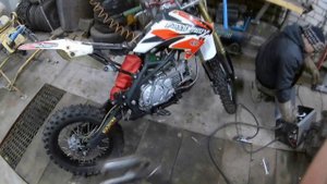 Тюнинг выхлопа питбайка. Установка мегабомба от "Понуровича"