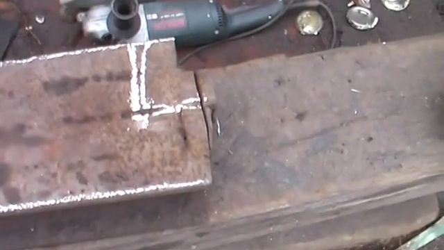 Из самодельной наковальни рубочная плита рельс Р18 Часть 1 смотреть онлайн