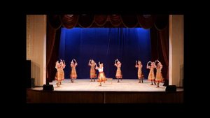Русский танец "Ложки-ножки, дробушки-говорушки". Отделение хореографического искусства.
