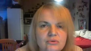 Test Préférence Mousse Absolue L'OREAL 1021 Blond trés clair perlescent