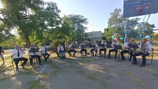 ОРКЕСТР ХАДЖИБЕЙ. Гидропорт. Полька. смотреть онлайн