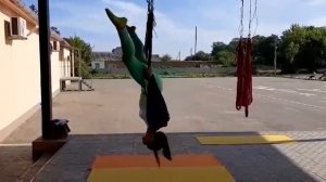 Танец на гамаке #флай-йога