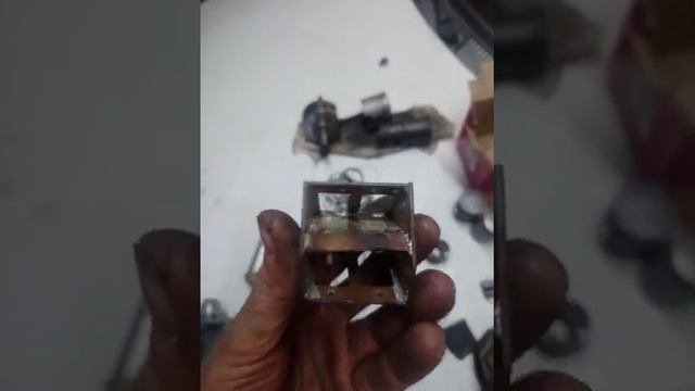 лепестковый клапан из стеклотекстолита