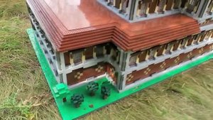LEGO Minecraft Woodland Mansion